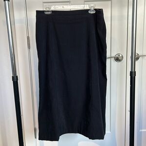 White Stag Stretch Midi Skirt with Pockets